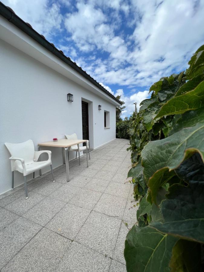Villas Vairocana サンティリャーナ・デル・マル エクステリア 写真